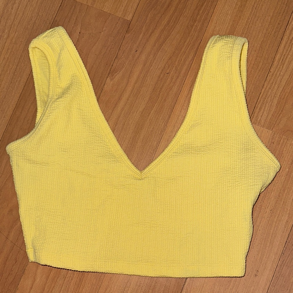 BuffBunny Yellow Textured V-Neck Crop Top